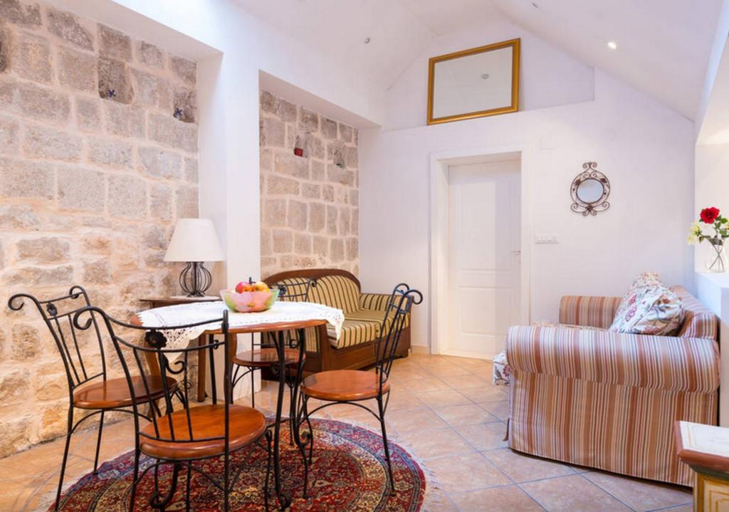 Apartment Saraka دوبروفينك الغرفة الصورة